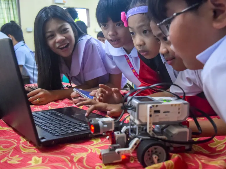 K-12 Robotics Outreach: Teaching session 6