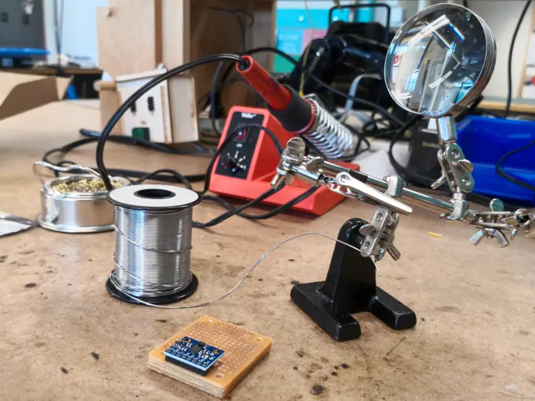 RF Controllers: Work station at 4-409 1