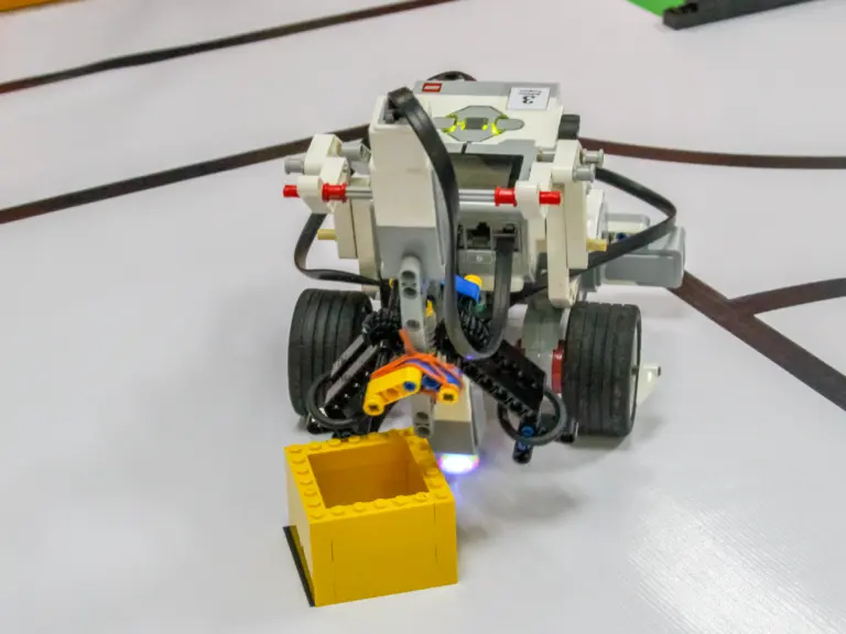 SJCS Robocup grid-3