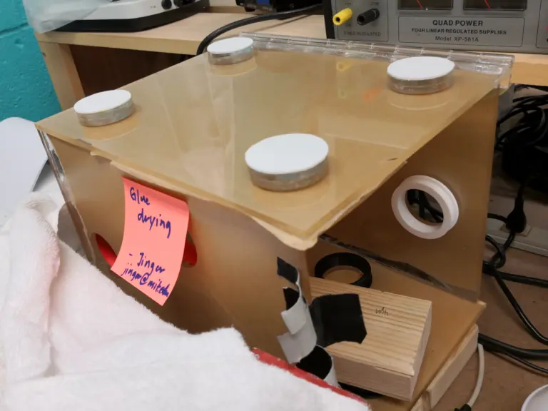 Modular Play Instrument for Cognition Research: Main box 8